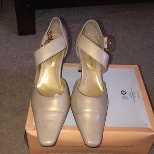 Payless champagne heels